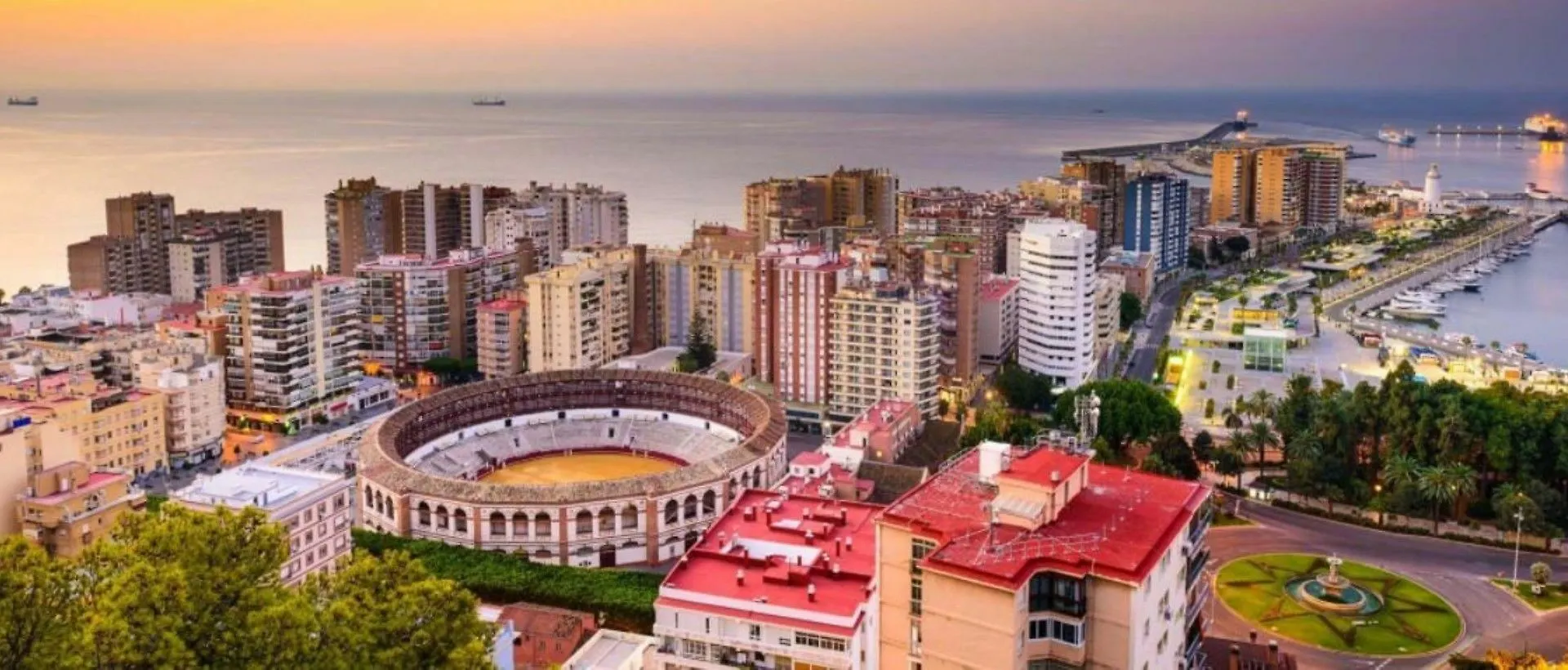 Malaga 100580 3 Bedroom Apartment By Mo Rentals Spain